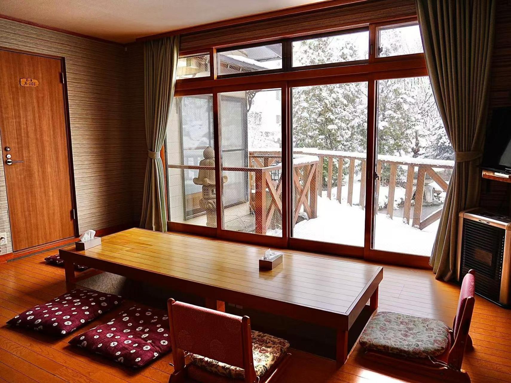 Plum House Otaru Hotel Exterior photo